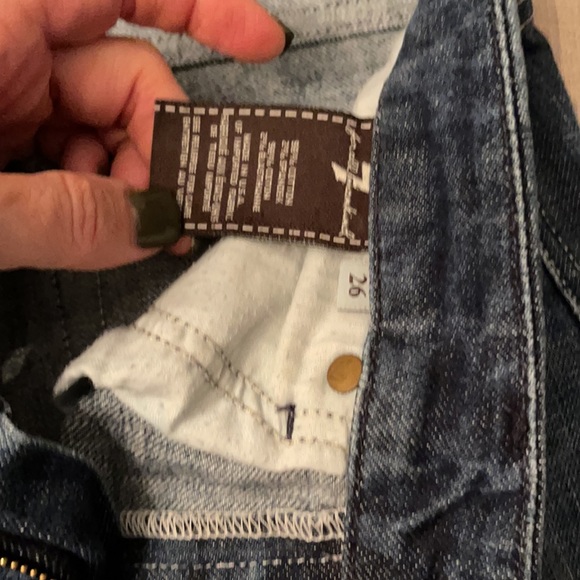 COPY - Jeans - Picture 3 of 5
